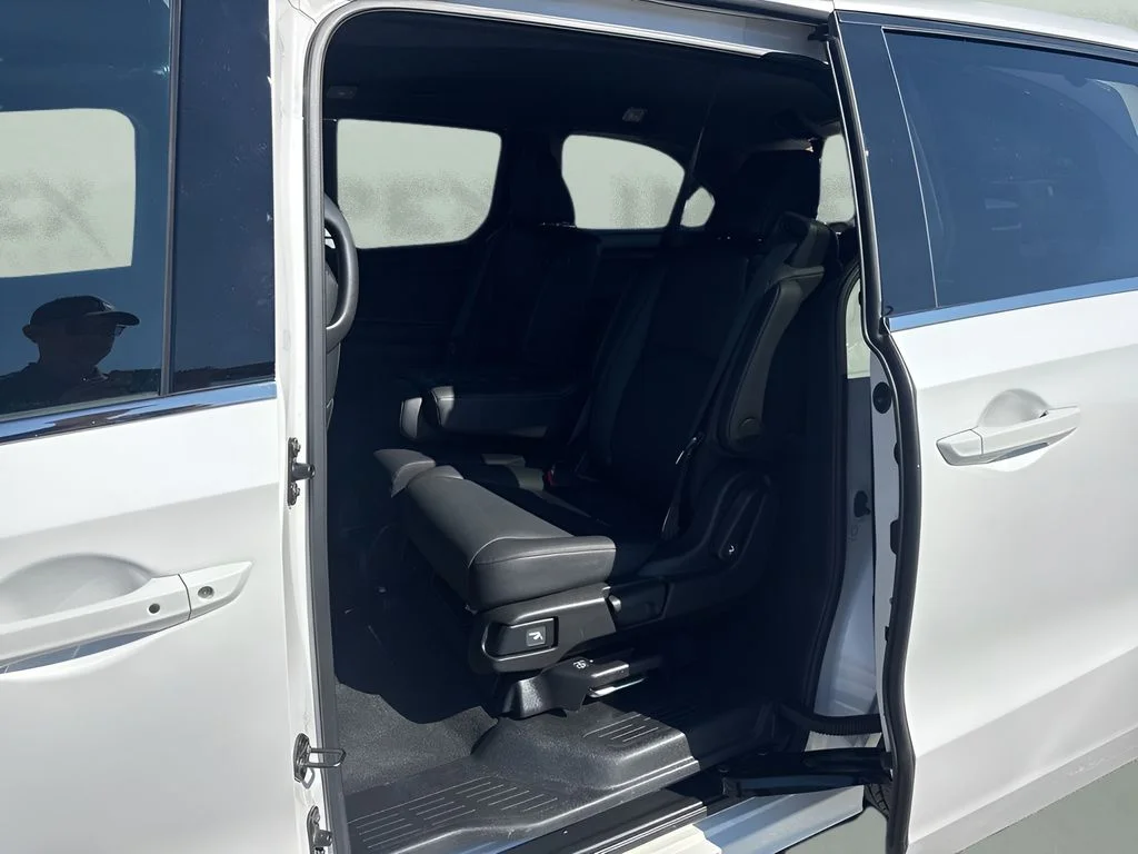 Used 2025 White Honda Sport-L image 29