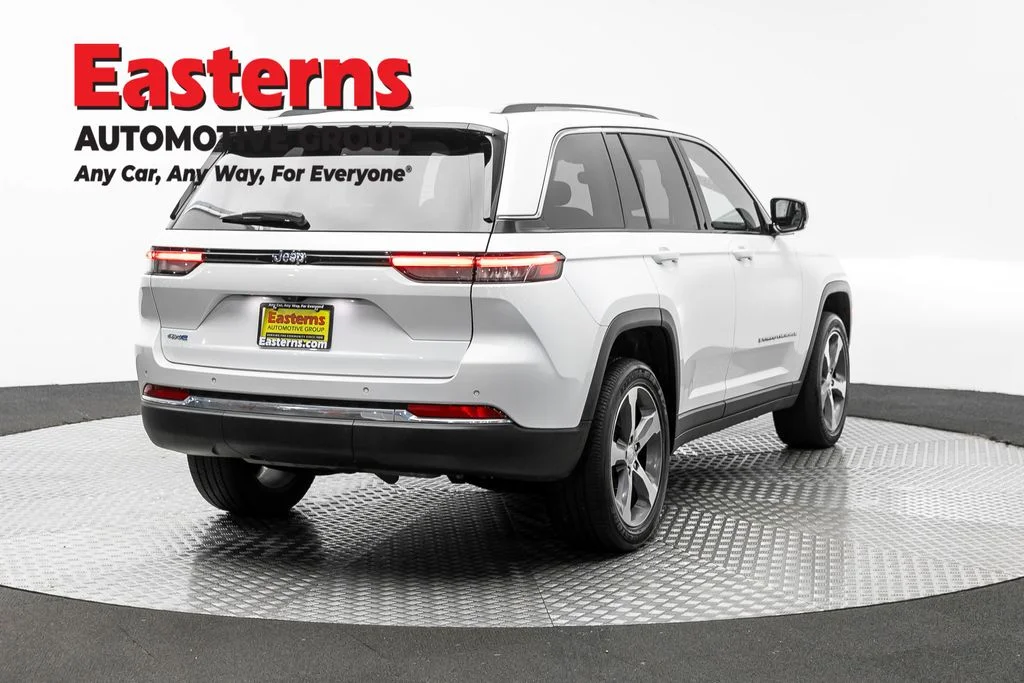 Used 2023 White Jeep 4xe image 5