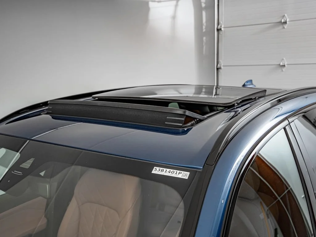 Used 2023 Phytonic Blue Metallic BMW M50i image 17
