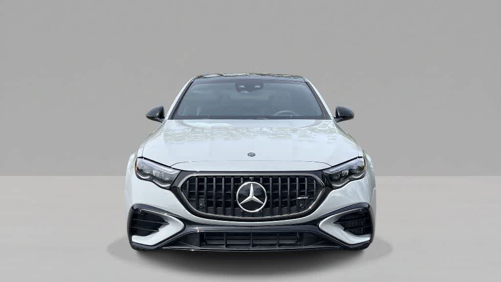 New 2026 MANUFAKTUR Alpine Grey Mercedes-Benz AMG® E 53 E image 8