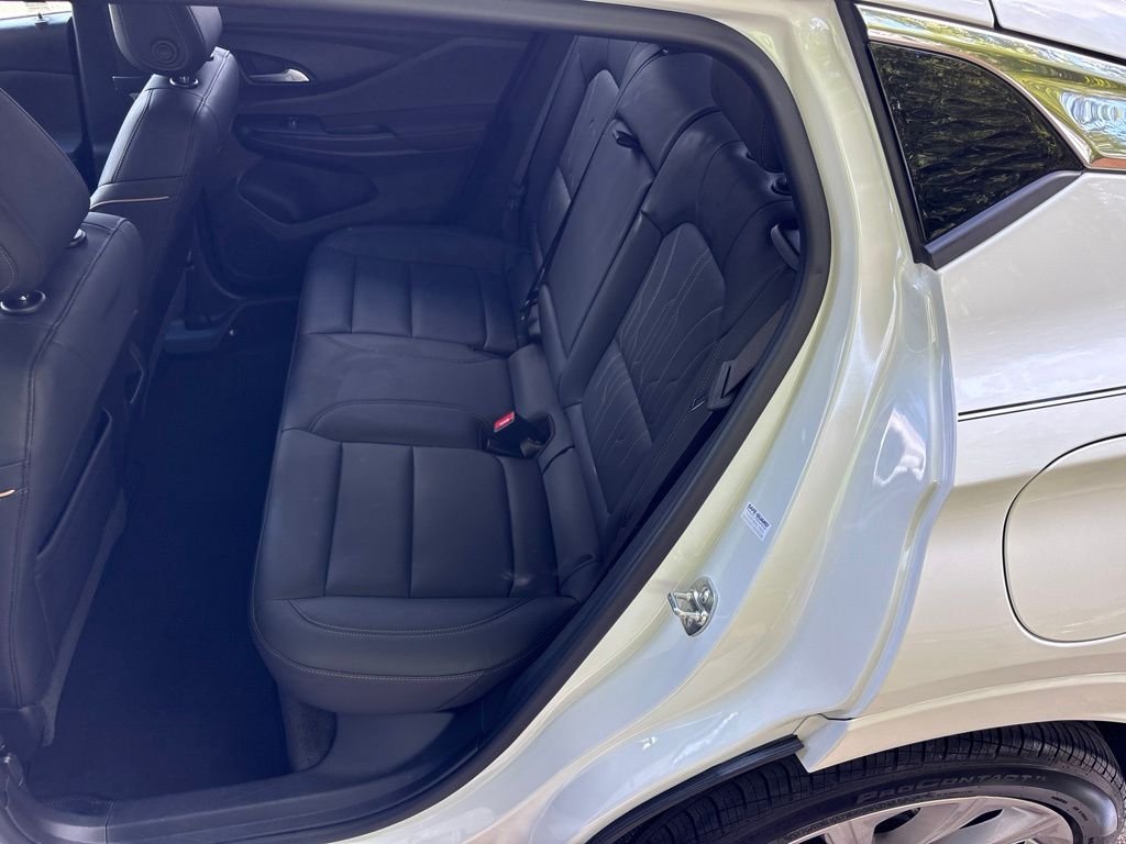 Used 2025 White Buick Avenir image 10