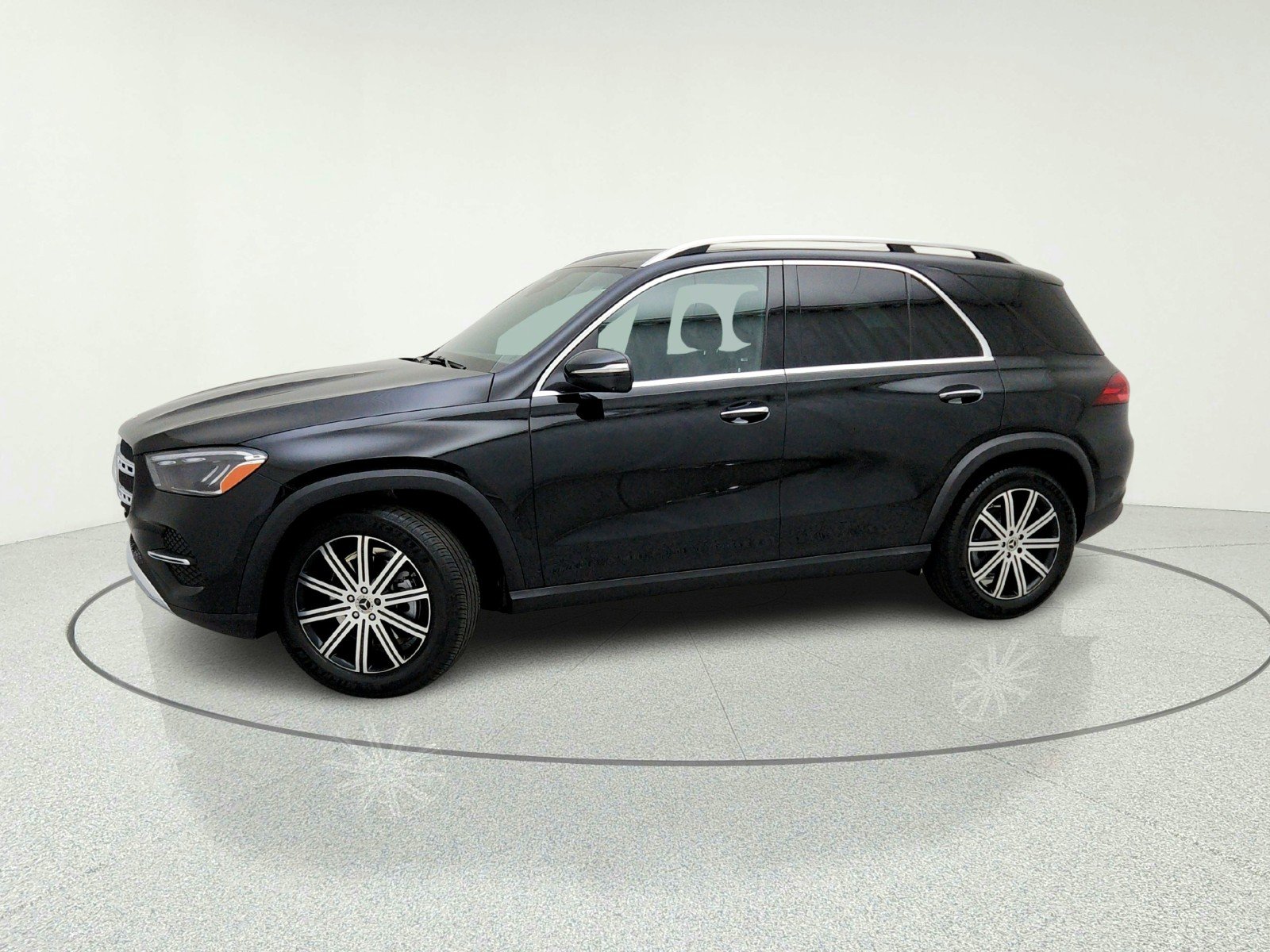 Certified Used 2026 Black Mercedes-Benz GLE 350 image 15