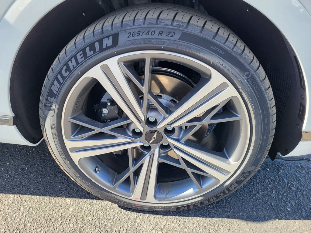 New 2026 White Genesis 3.5T E-SC MHEV image 14