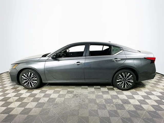 Certified Pre-Owned 2024 Nissan Altima 2.5 SV