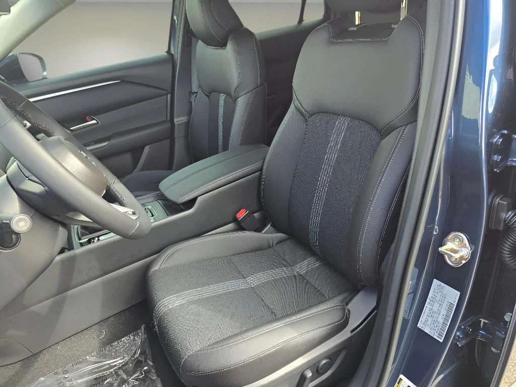 2025 Mazda CX-50 Preferred - Photo 13