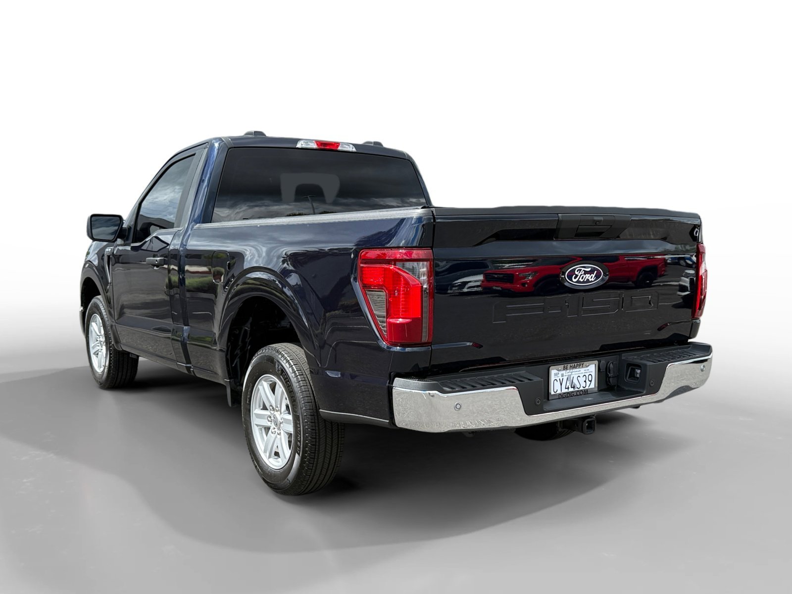 Used 2025 Blue Metallic Ford XL image 3