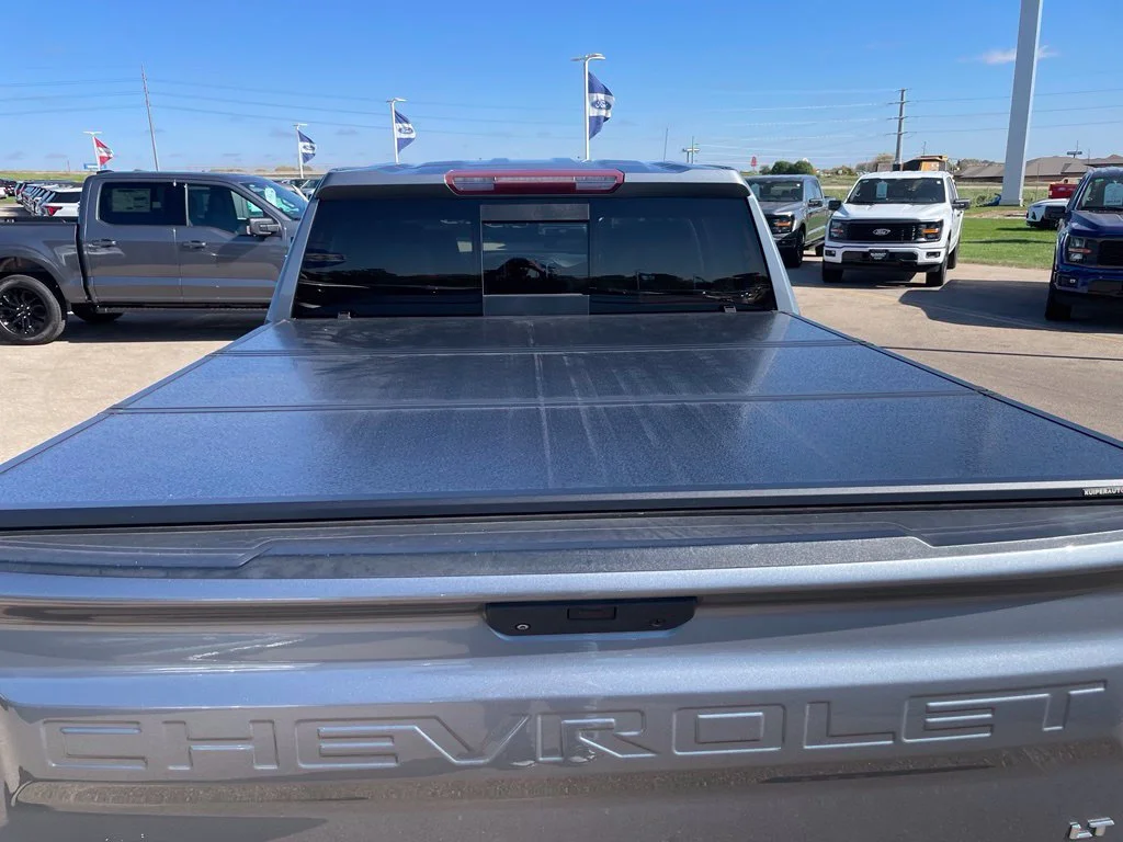 Used 2020 Satin Steel Metallic Chevrolet LT image 26
