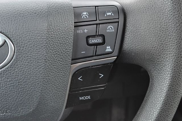 Used 2025  Toyota LE image 29