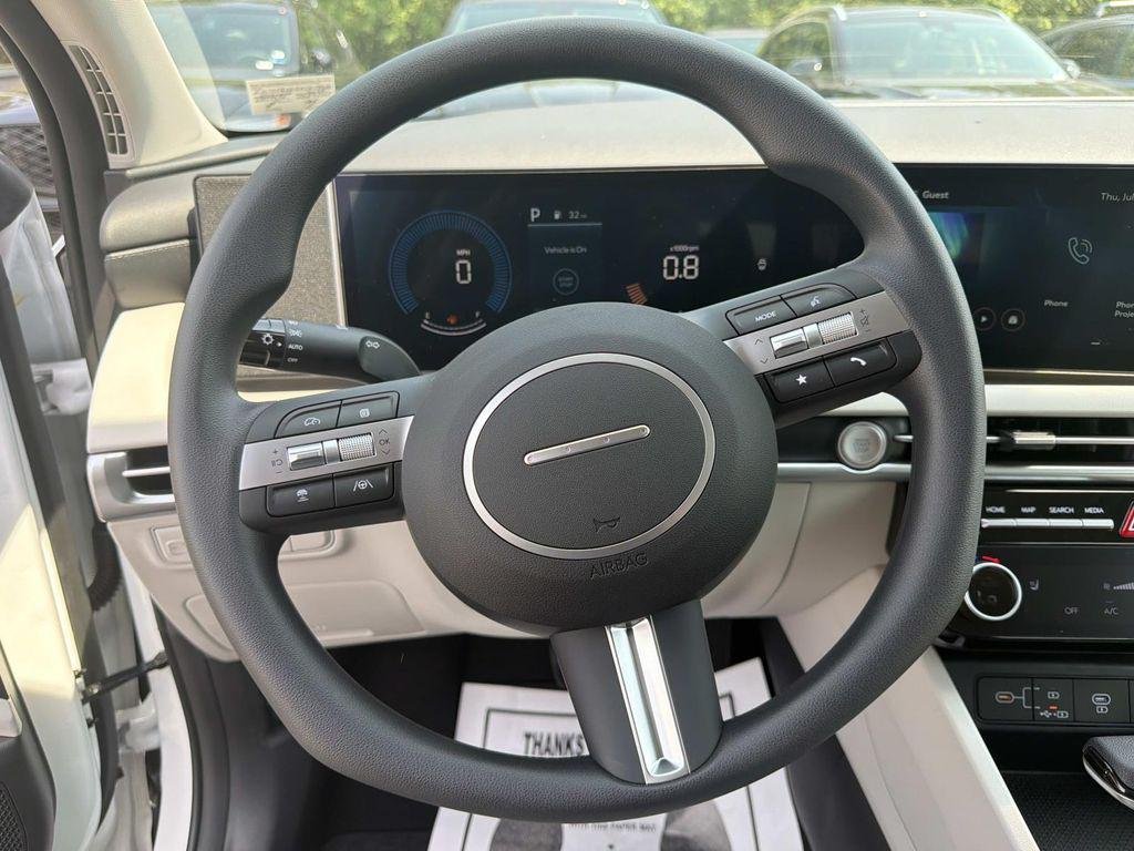 New 2026 White Hyundai SEL Plus AWD image 9