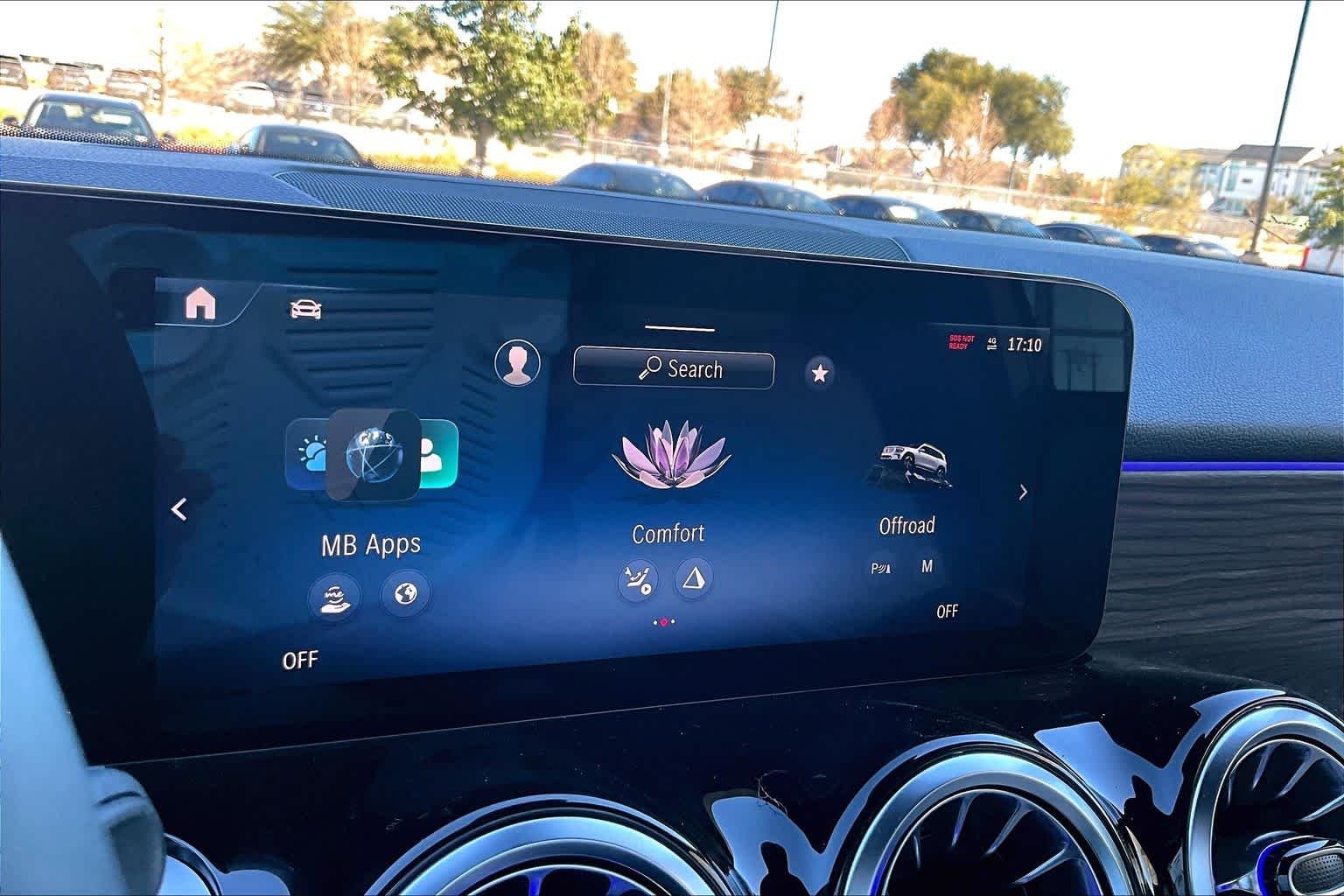 New 2026 Night Black Mercedes-Benz GLB 250 image 19