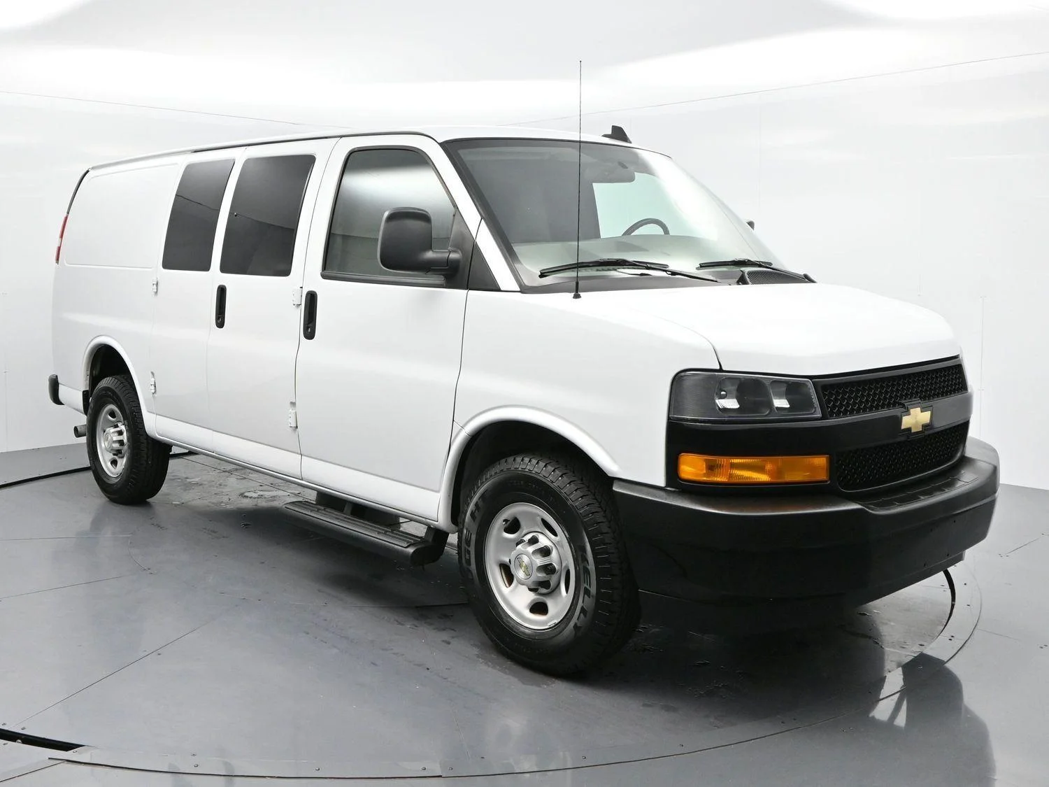 Used 2023 Summit White Chevrolet WT image 2