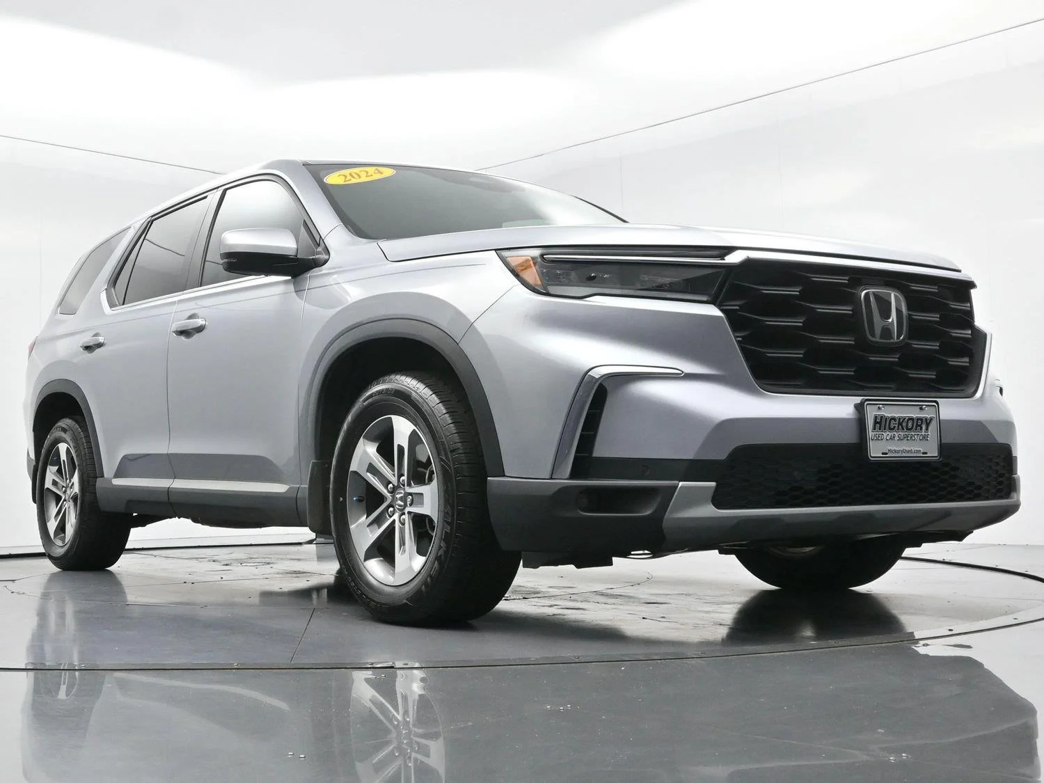 Used 2024 Lunar Silver Metallic Honda EX-L image 50