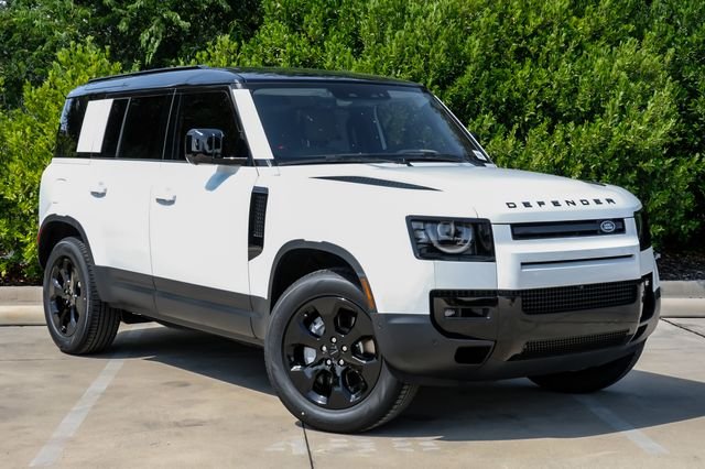 New 2026 Fuji White Land Rover S image 7