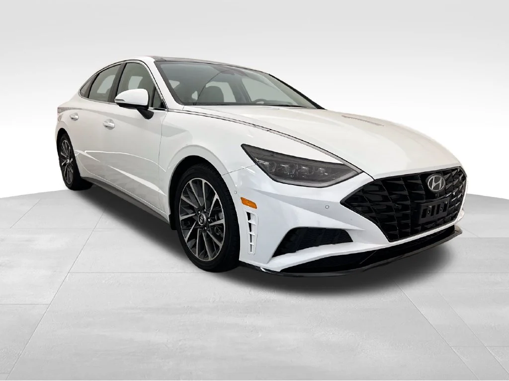 Used 2022 Gray Hyundai Limited image 8