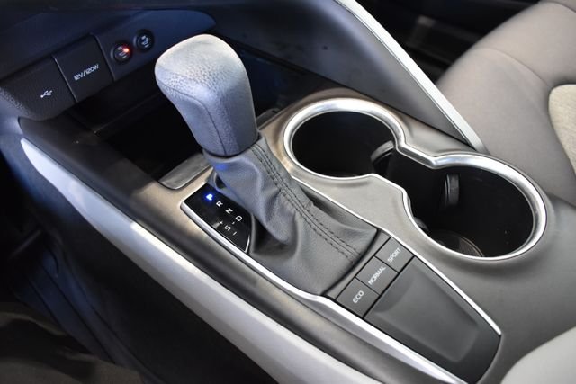 Certified Used 2023 White Toyota LE image 21