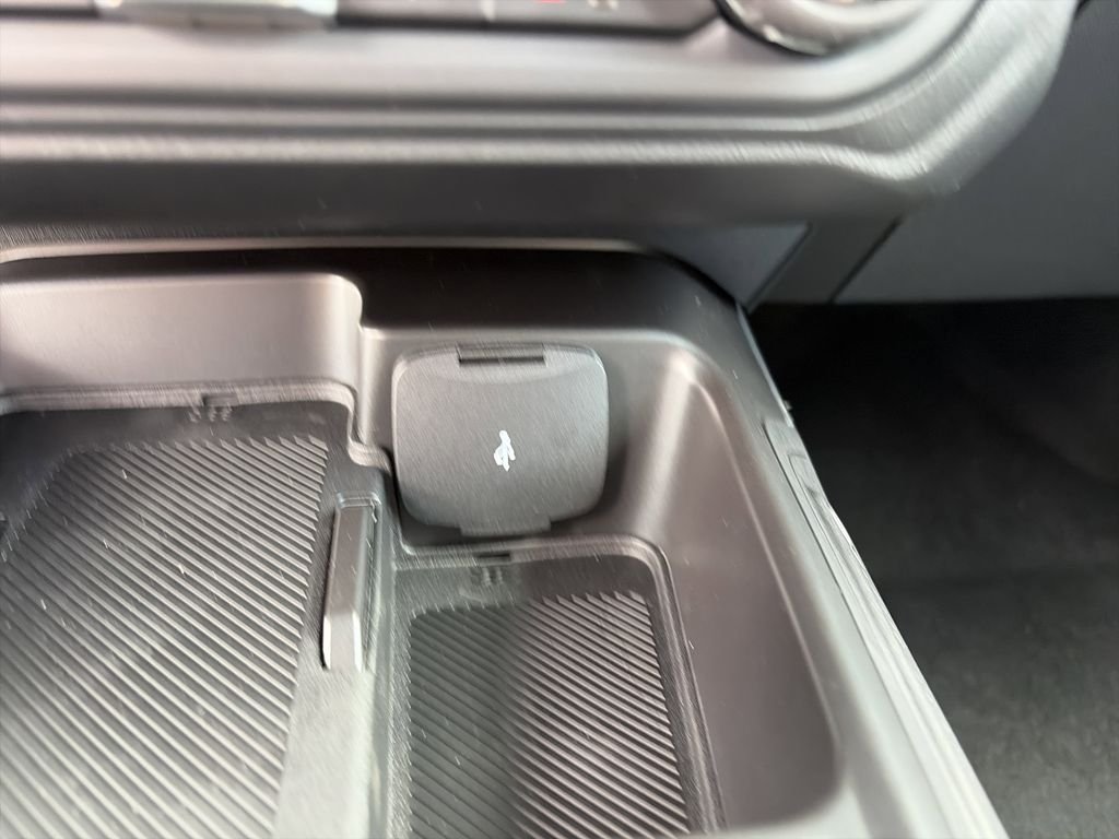New 2026 Avalanche Gray Ford Outer Banks® image 24