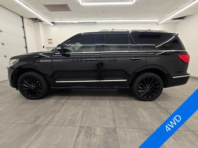 Used 2020 Black Lincoln Reserve image 2
