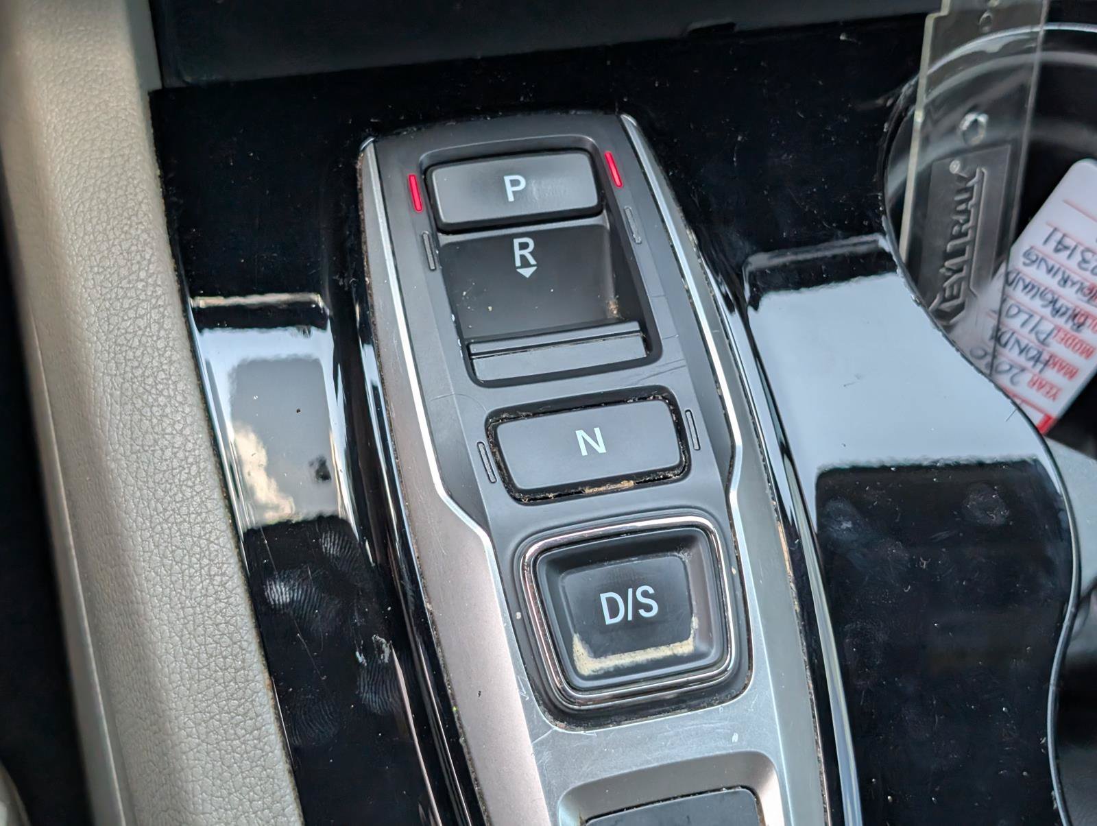 Used 2020 Burgundy Honda Touring 7-Passenger image 30