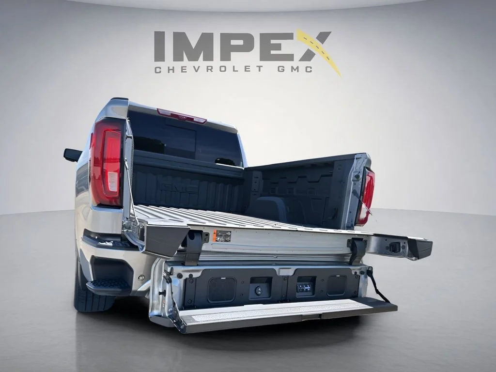 Used 2025 Sterling Metallic GMC Denali Ultimate image 5