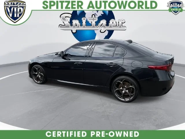 Used 2023 Black Alfa Romeo Estrema image 10
