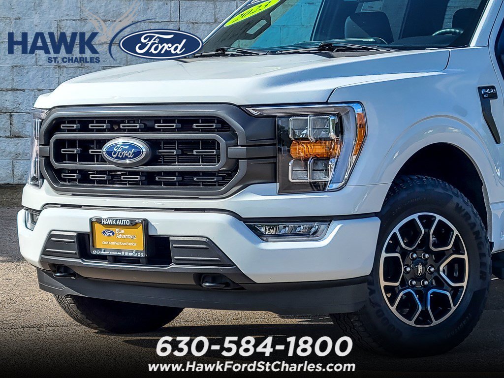 Used 2023 Oxford White Ford XLT image 2