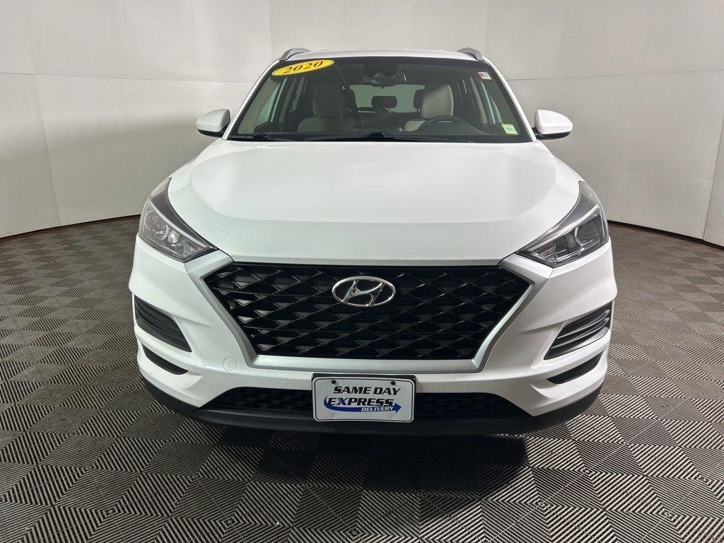 Used 2020 Cream White Hyundai Value image 12