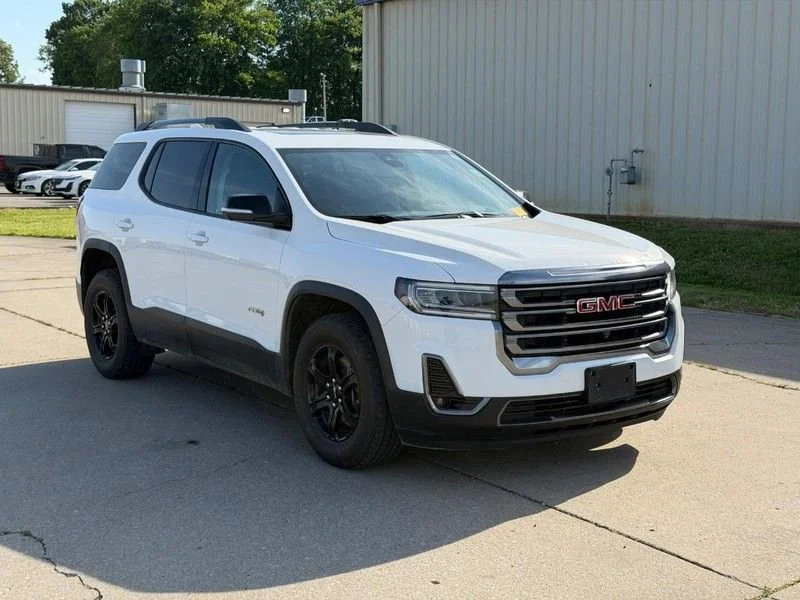 2023 GMC Acadia AT4 AWD's photo
