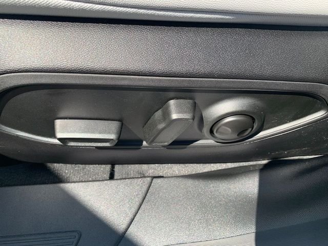 2026 Jeep Cherokee Limited - Photo 16