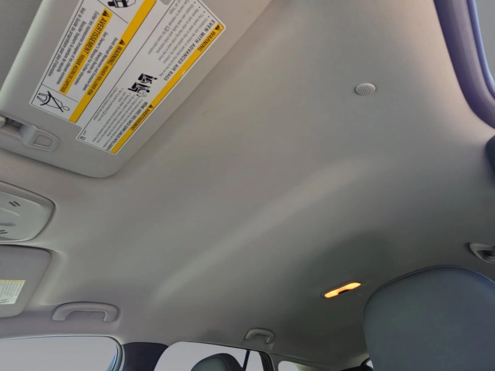 2025 Chevrolet Trax LT - Photo 24