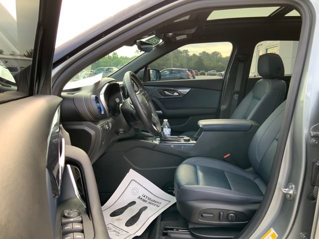 Used 2023 STERLING GRAY METALLIC Chevrolet RS image 15