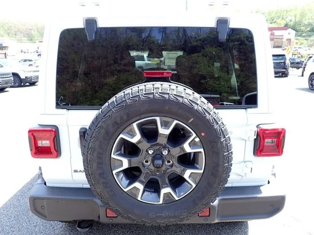 New 2026 White Jeep Sahara image 4