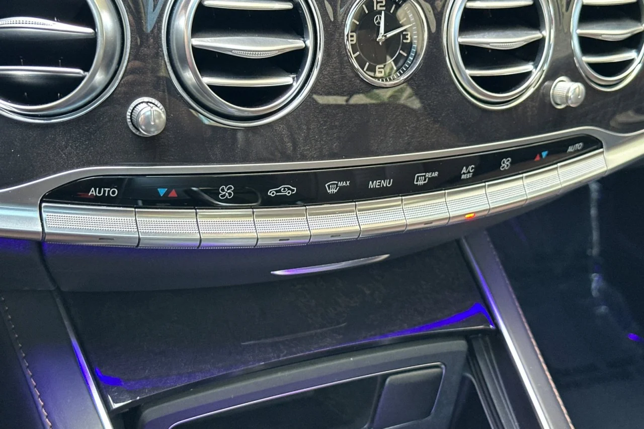 Used 2018 Black Mercedes-Benz S 450 image 19