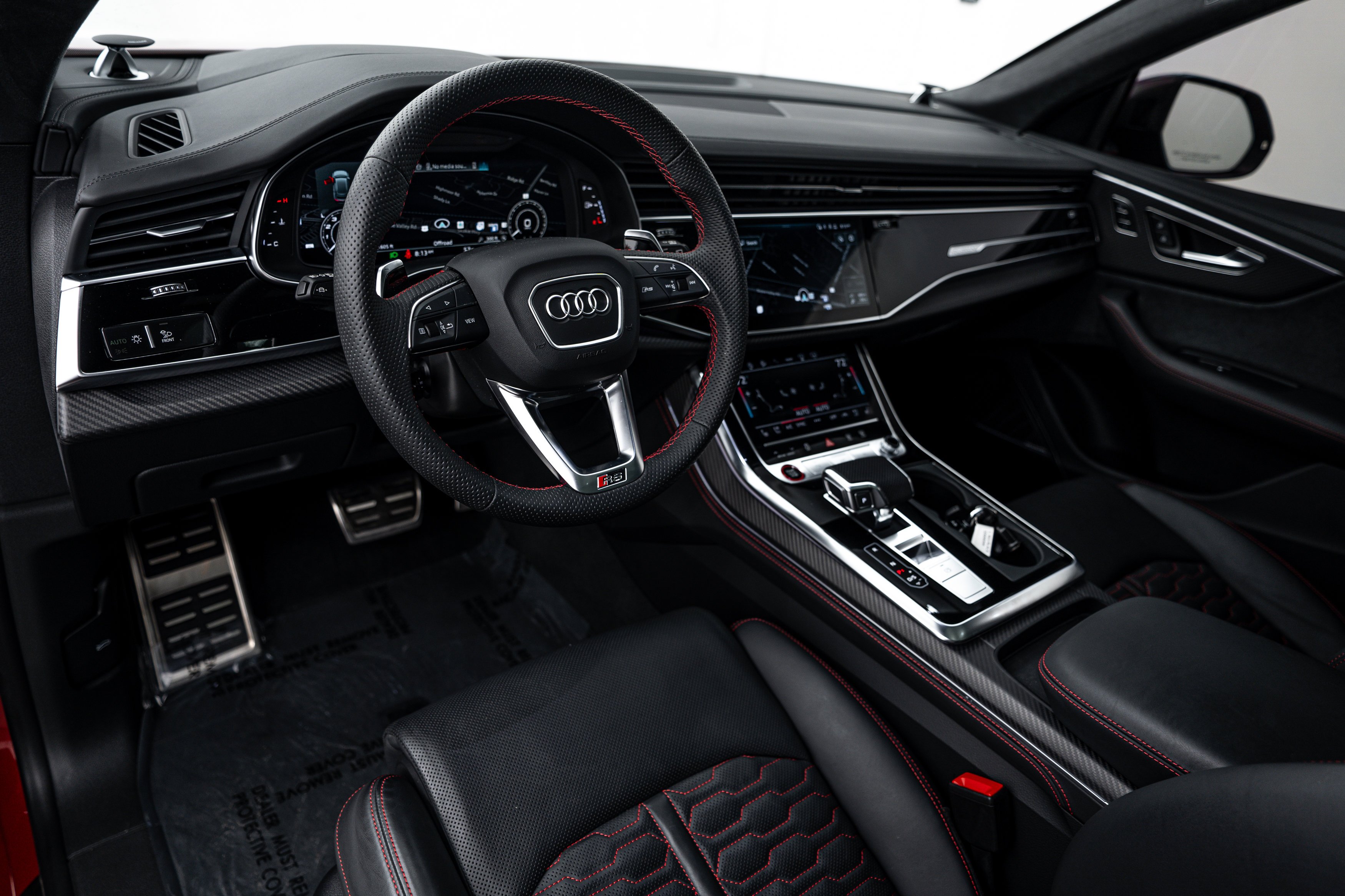 2025 Audi RS Q8 Base - Photo 10