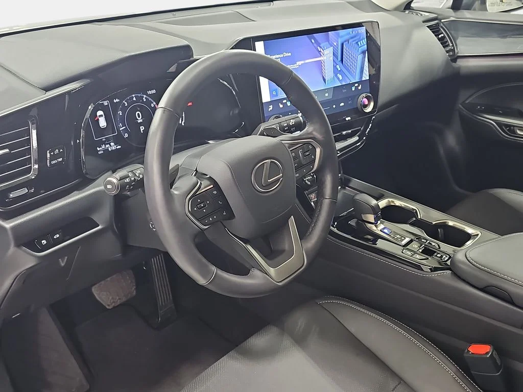 Used 2025 White Lexus 350 Premium image 18