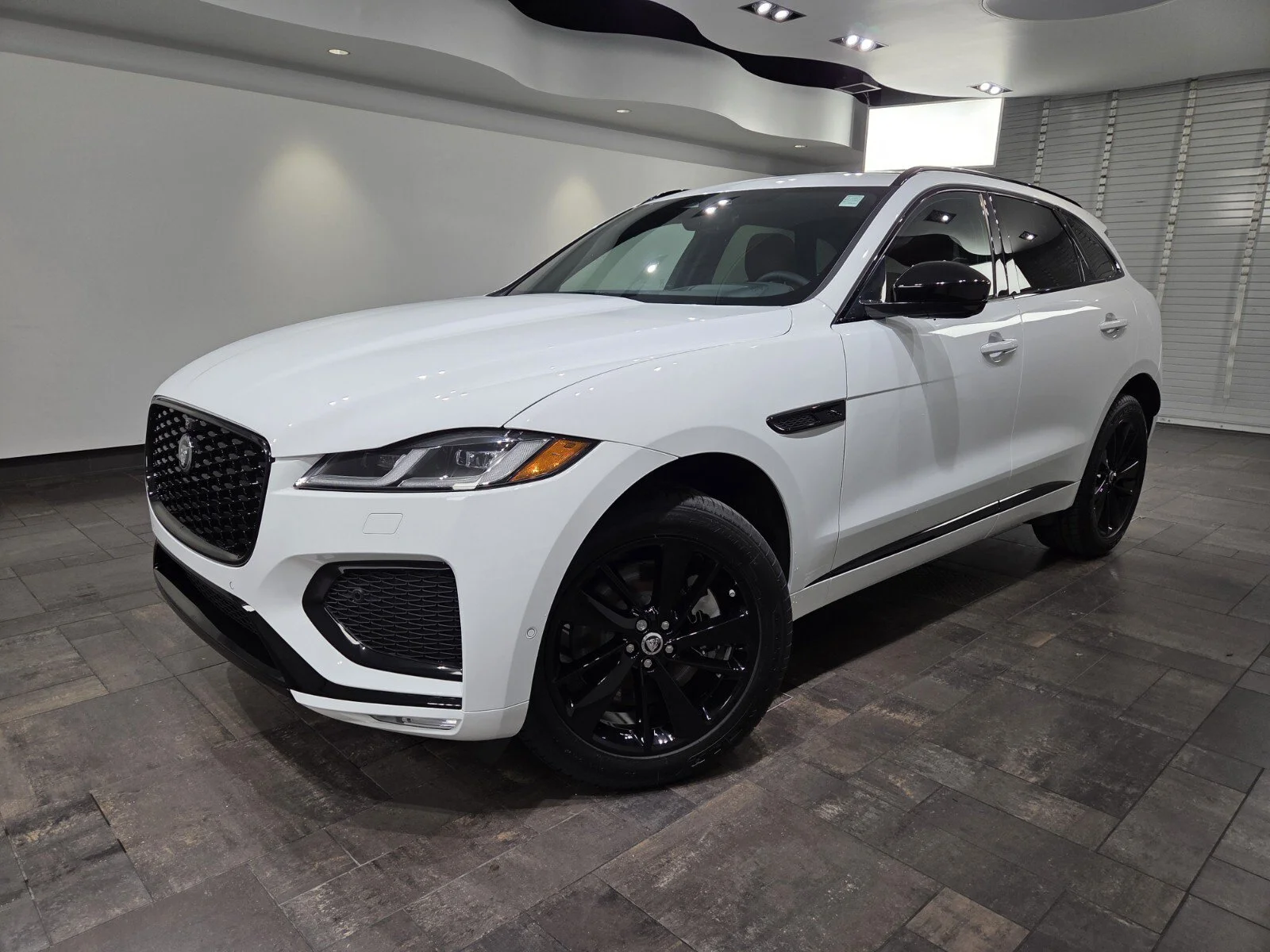 2026 Jaguar F-Pace R-Dynamic S