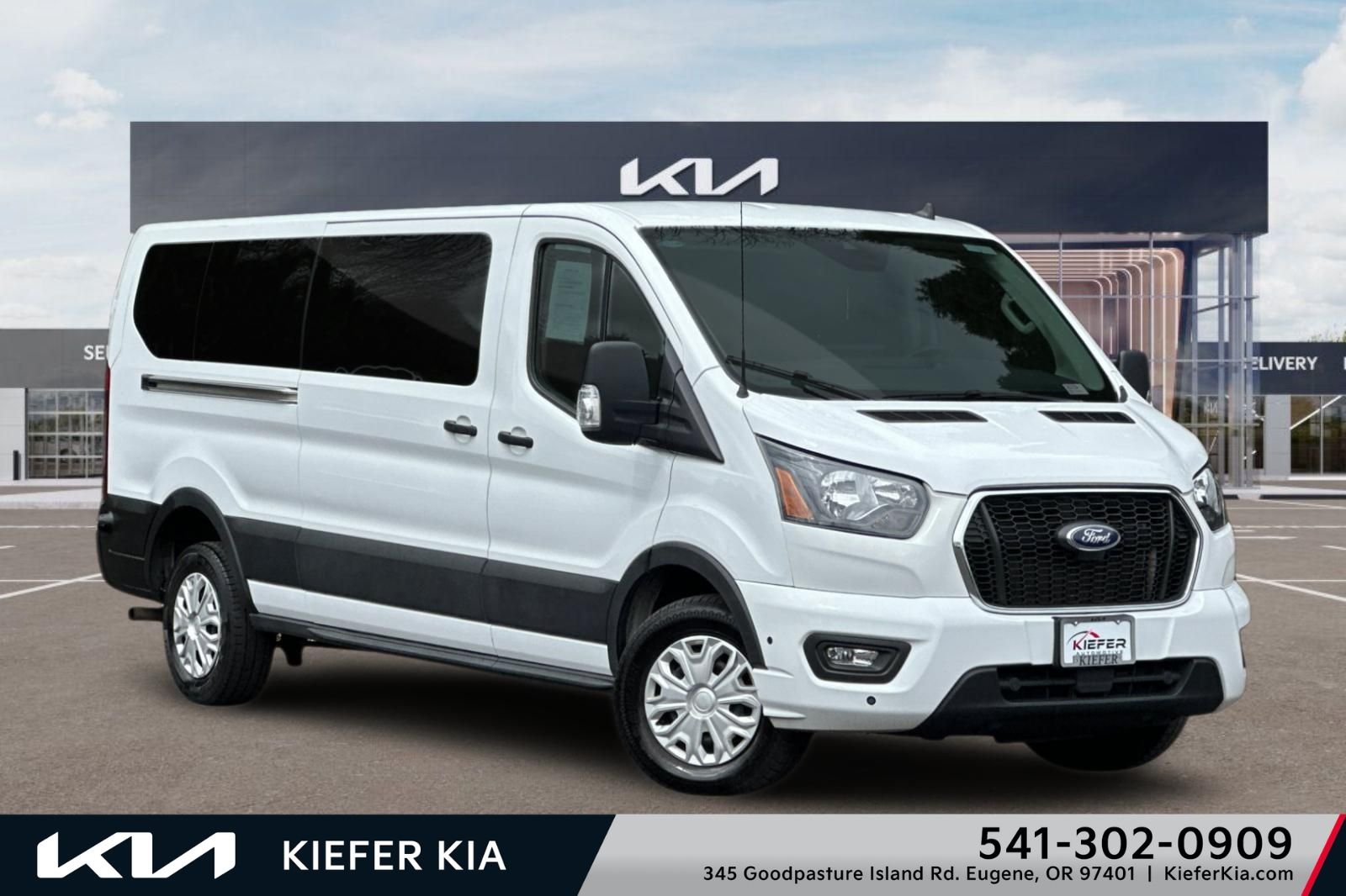 2024 Ford Transit 350 XLT Low Roof Sliding Pass. 148's photo