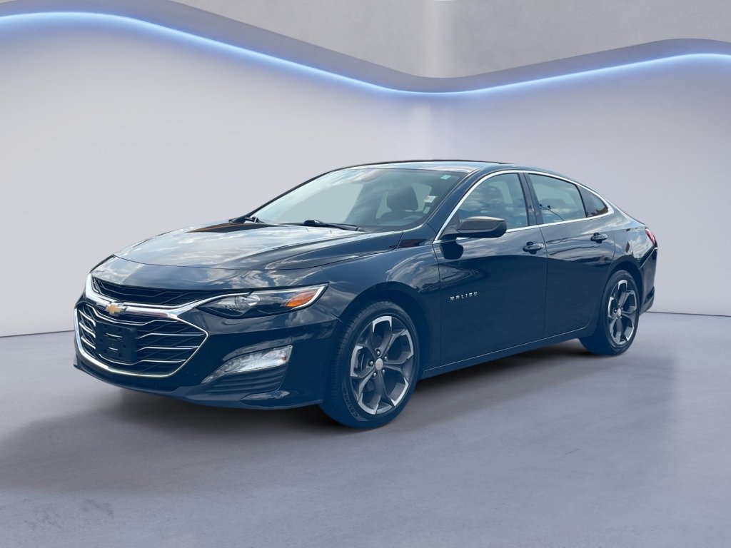 Used 2023 Mosaic Black Metallic Chevrolet LT image 21