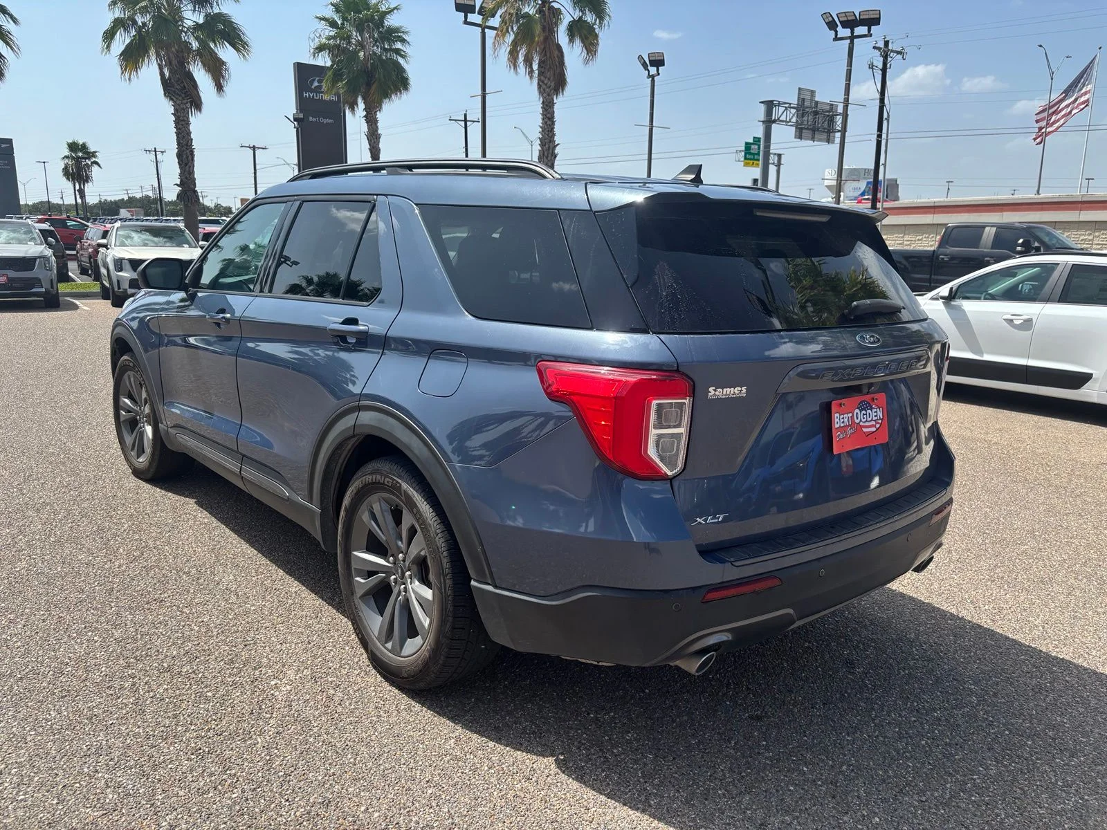 Used 2021 Blue Ford XLT image 4
