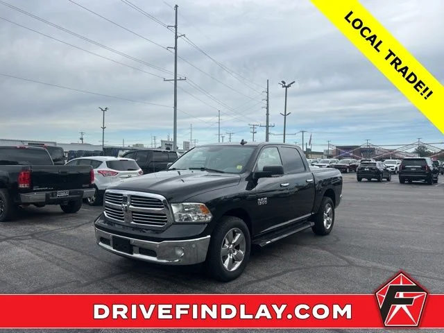 2018 RAM 1500 Big Horn 4x4 Crew Cab 5'7's photo