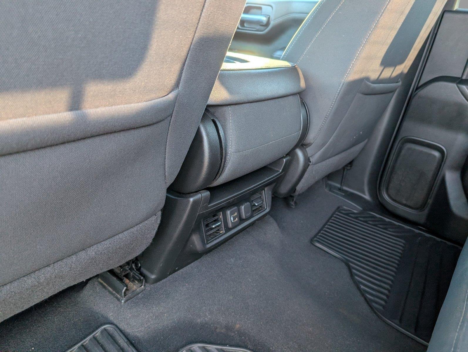 Used 2022 Shadow Gray Metallic Chevrolet LT image 34