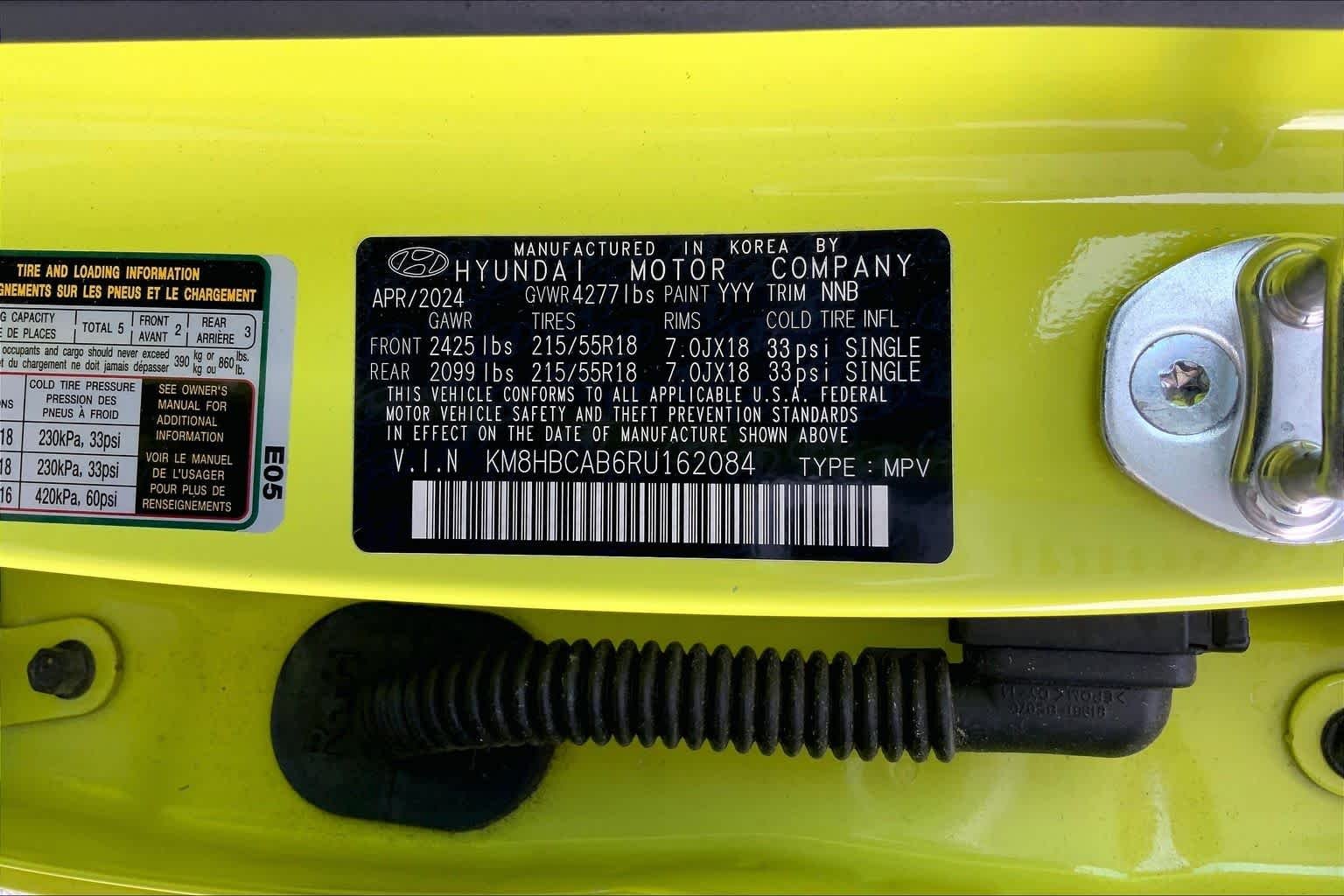 Used 2024 Neoteric Yellow Hyundai SEL image 29