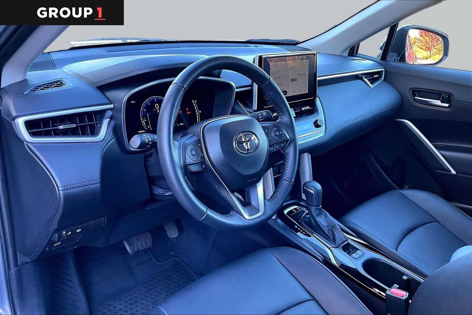 Used 2025 Celestite Toyota XLE image 18