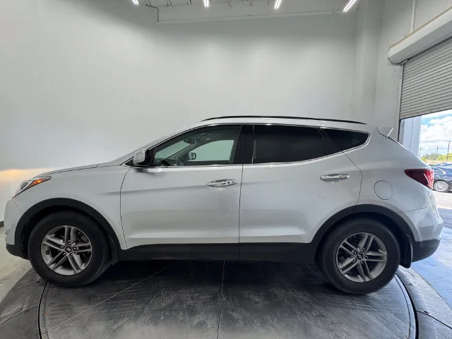 Used 2018 Sparkling Silver Hyundai 2.4 Base image 16