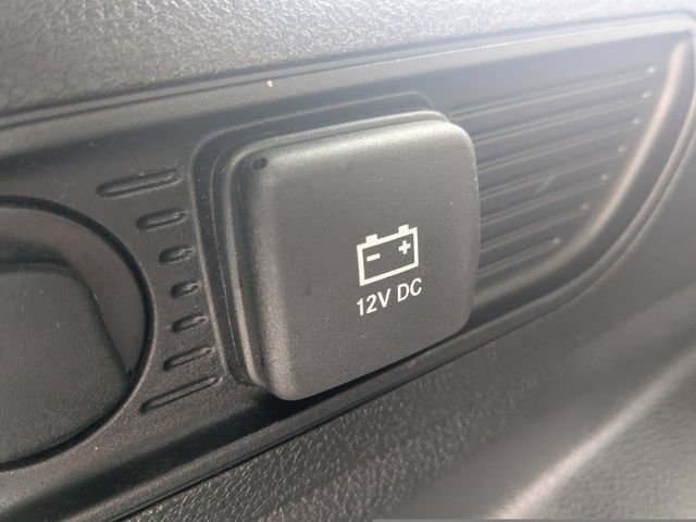 Used 2023 Diamond Black Jeep Limited image 16