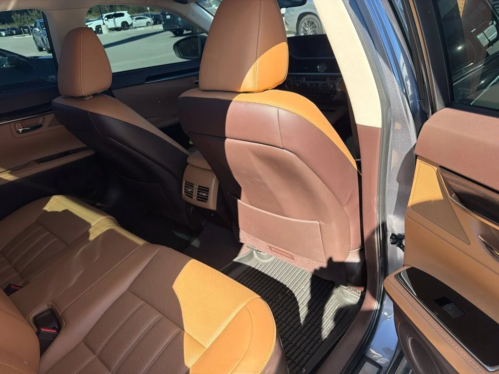 Used 2016 Nebula Gray Pearl Lexus 350 image 19