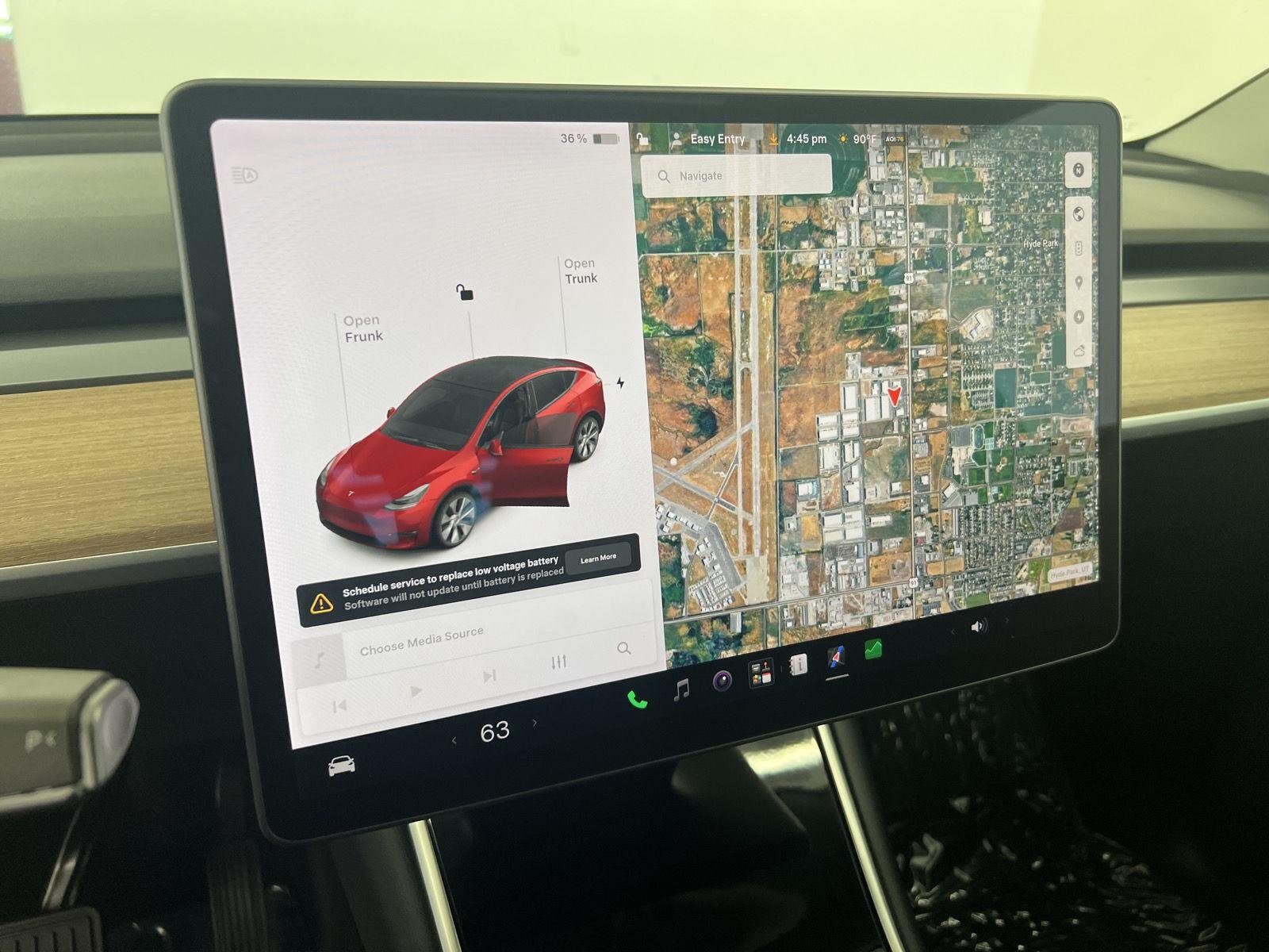 2020 Tesla Model Y Long Range - Photo 16