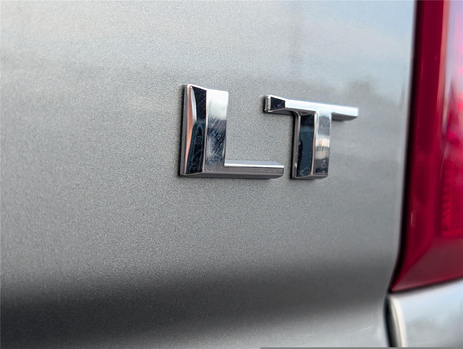 New 2026 Sterling Gray Metallic Chevrolet LT image 38