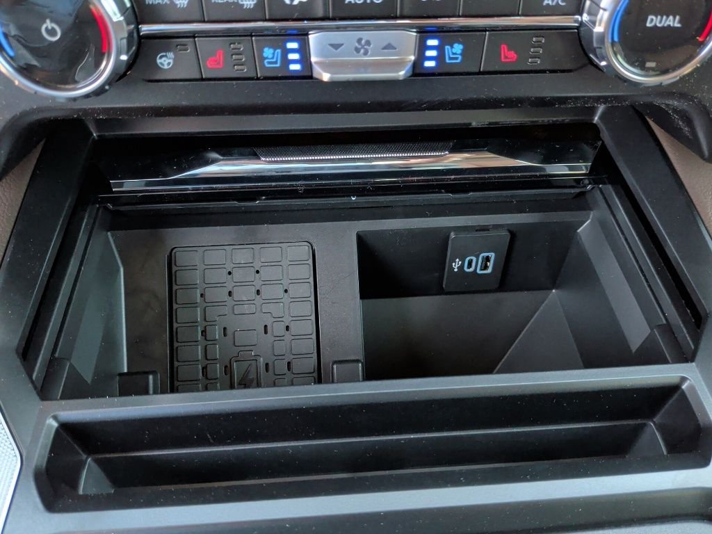 New 2026 Glacier Gray Metallic Tri-Coat Ford F-250® King Ranch® image 33