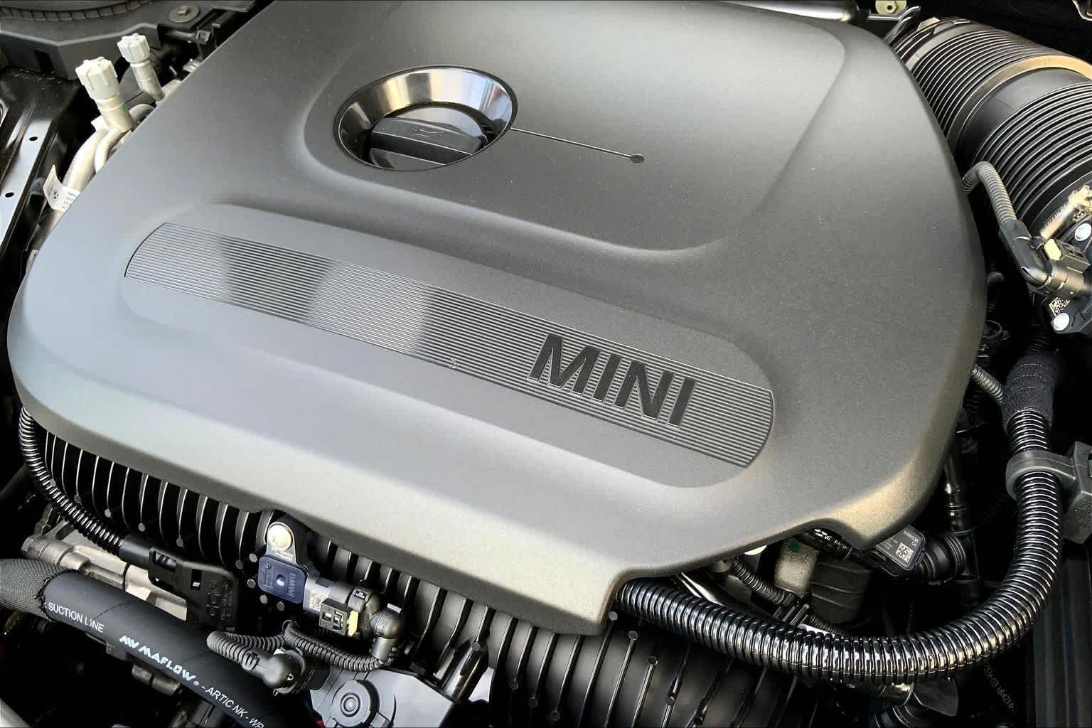 New 2026 Midnight Black II Metallic MINI Cooper S image 17