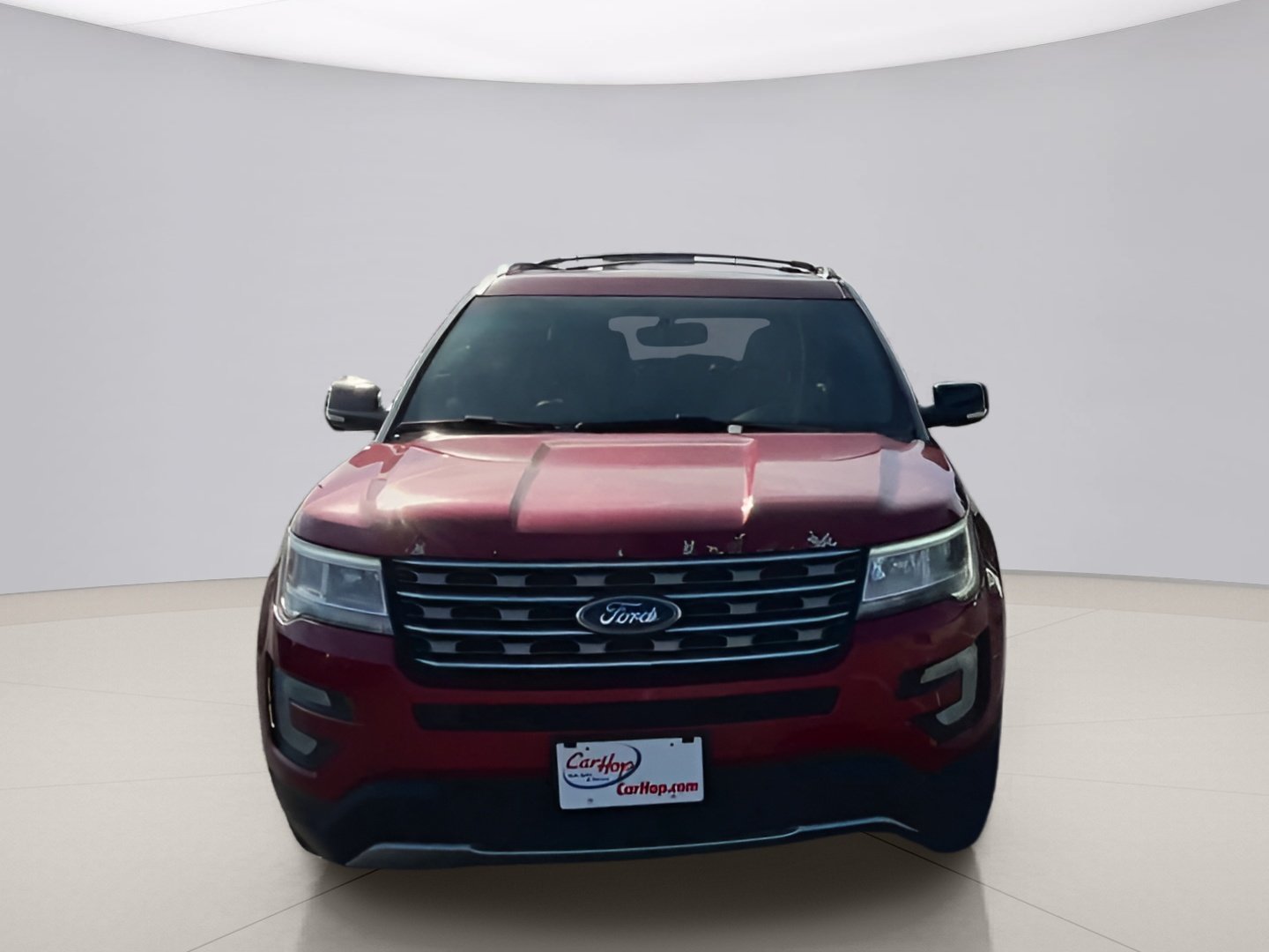 Used 2017 Red Ford XLT image 3